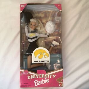 University Barbie Iowa Hawkeyes Special Edition 1996 NEW Mattel 20367